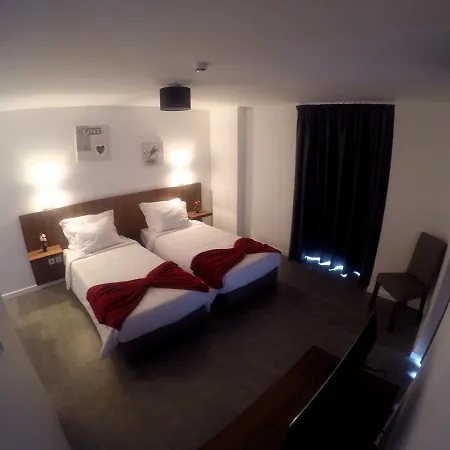 Albergaria O Professor ゲストハウス