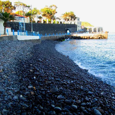 Pensjonat Albergaria O Professor Santa Cruz (Madeira)